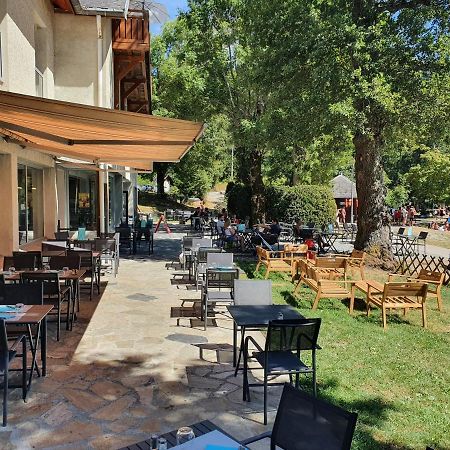 Le Grand Lac Hotel Bar Restaurant Laffrey Kültér fotó